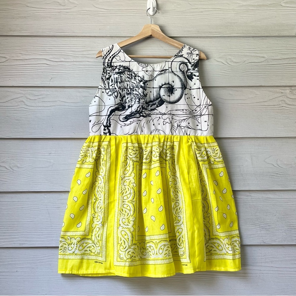 Vintage Fabric | Handmade Myth The Astrological Star Signs Dress SKU 08171 - Picture 2 of 14